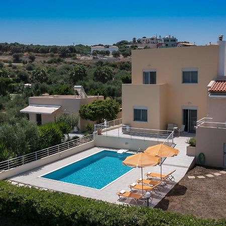 Yanni'S Villas Adelianos Kampos Ngoại thất bức ảnh