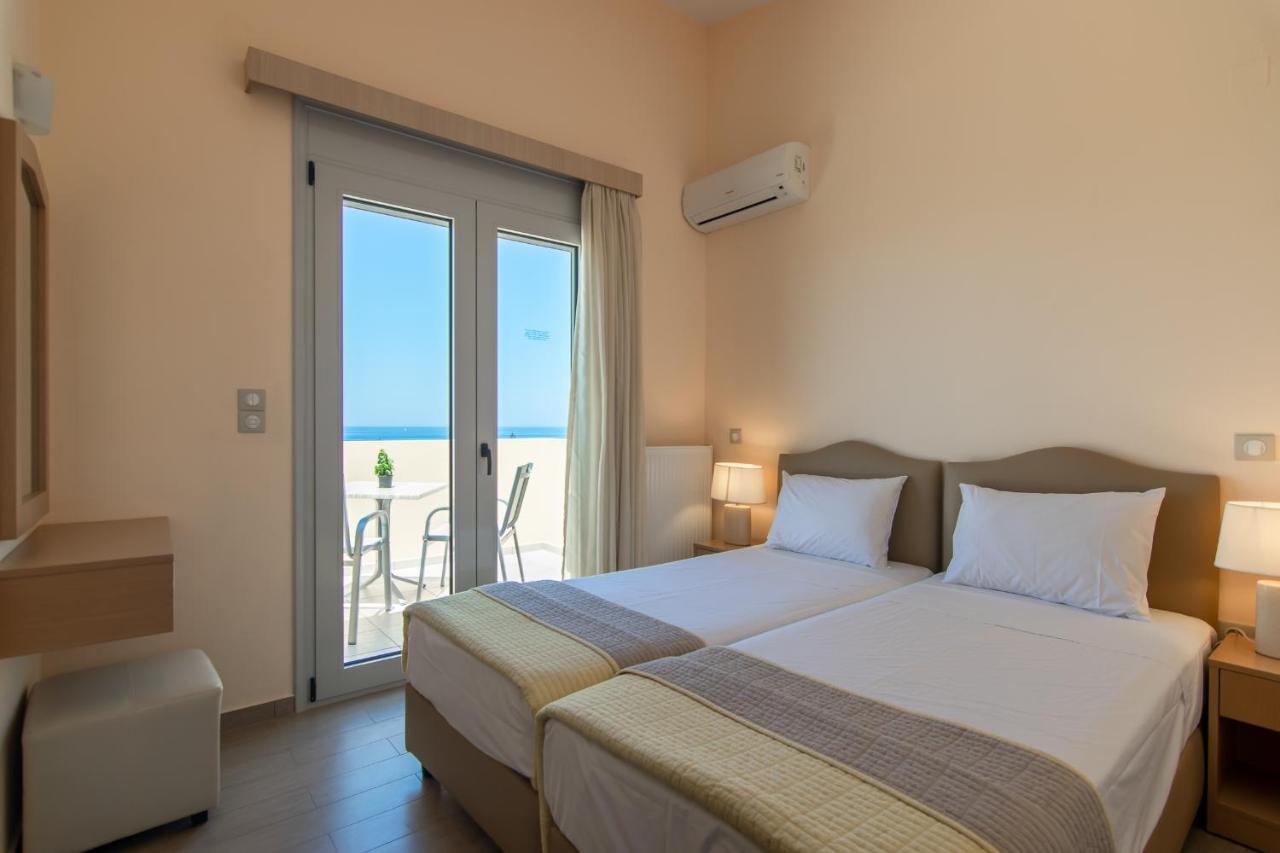 Yanni'S Villas Adelianos Kampos Ngoại thất bức ảnh