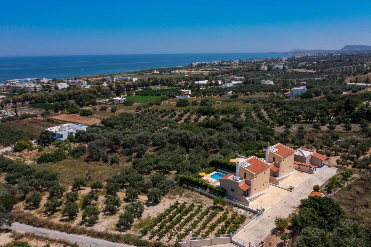 Yanni'S Villas Adelianos Kampos Ngoại thất bức ảnh