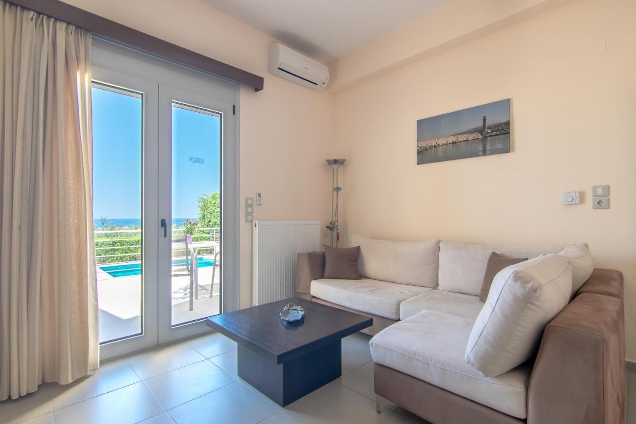 Yanni'S Villas Adelianos Kampos Ngoại thất bức ảnh