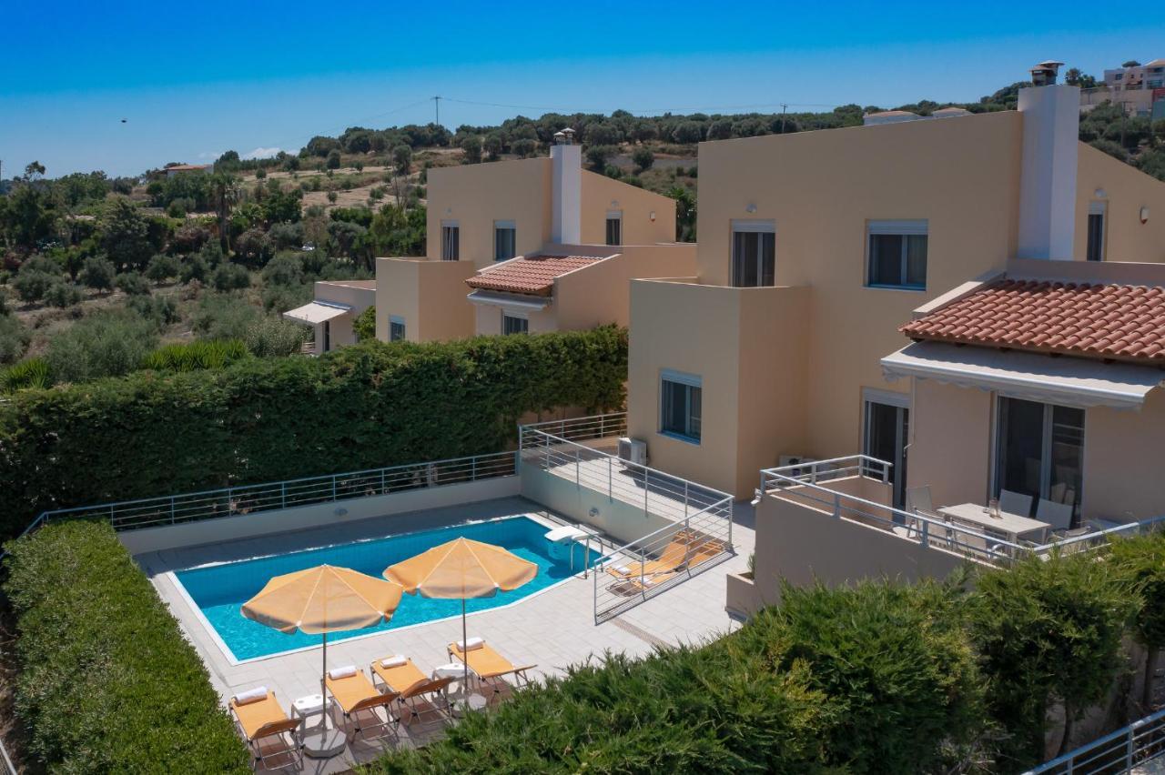 Yanni'S Villas Adelianos Kampos Ngoại thất bức ảnh