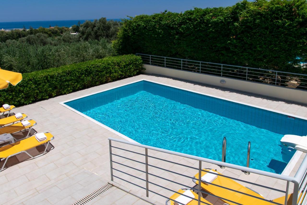Yanni'S Villas Adelianos Kampos Ngoại thất bức ảnh